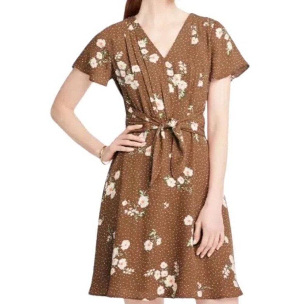 Brown Floral Tie-Waist V-Neck Dress